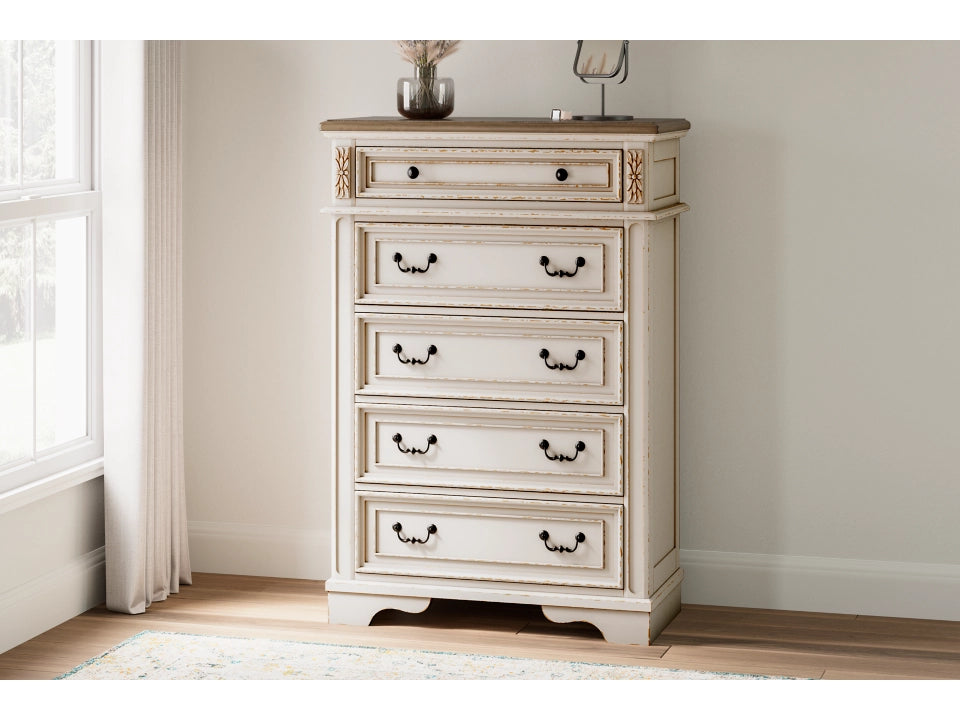 Realyn 5 Drawer Chest of Drawers