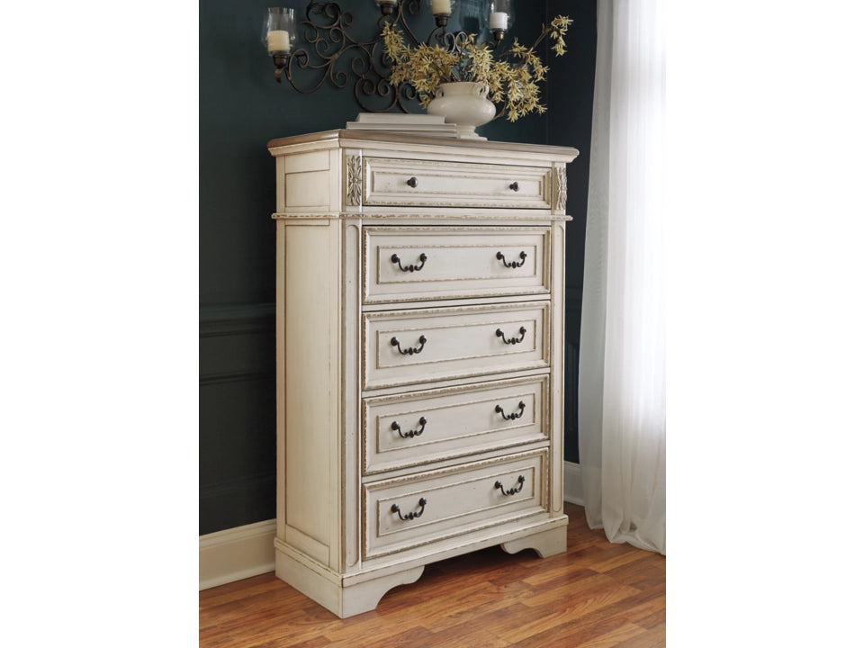 Realyn 5 Drawer Chest of Drawers