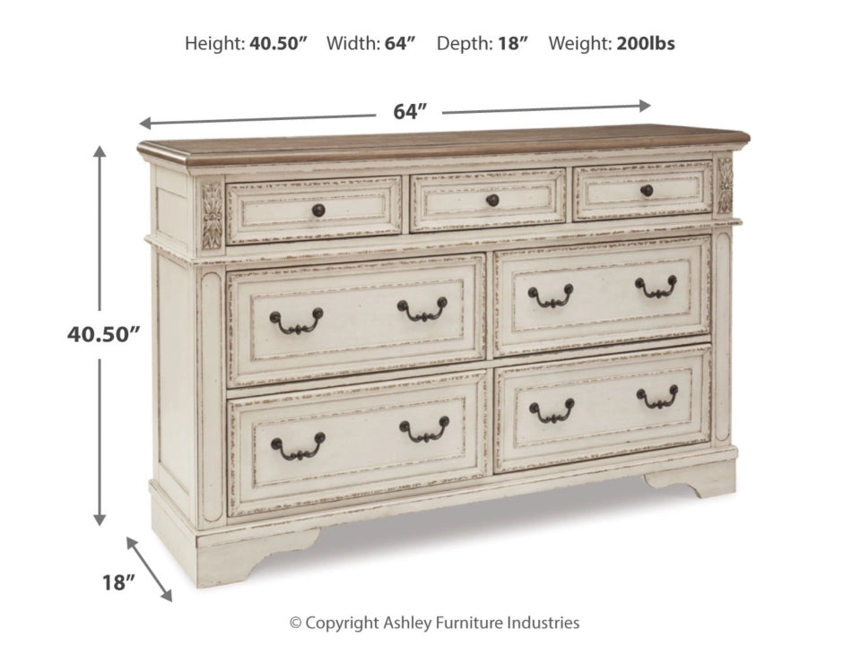 Realyn 7 Drawer Dresser