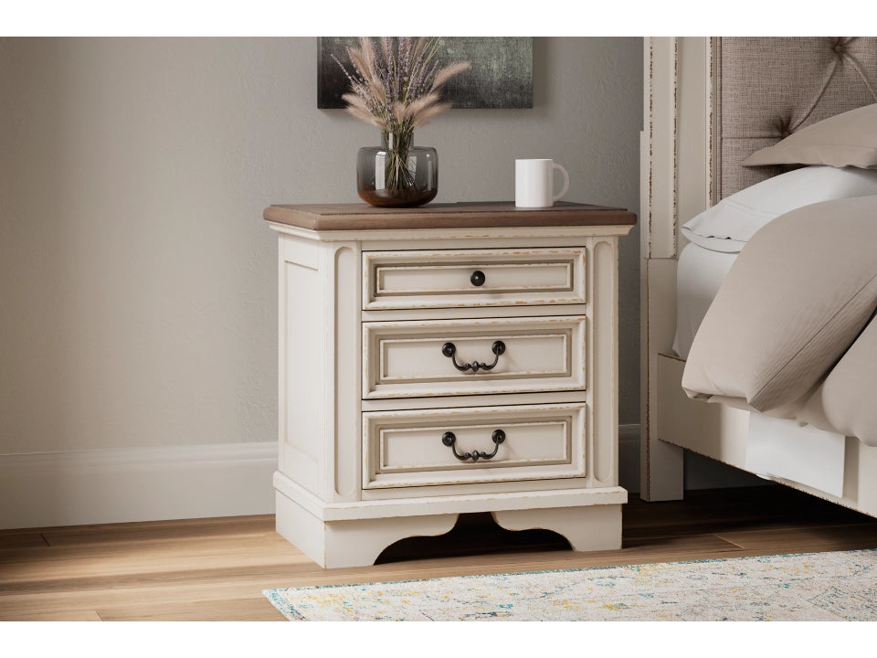 Realyn 27" 3 Drawer Charging Nightstand