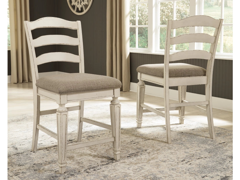 Realyn Ladderback Counter Height Bar Stool (Set of 2)