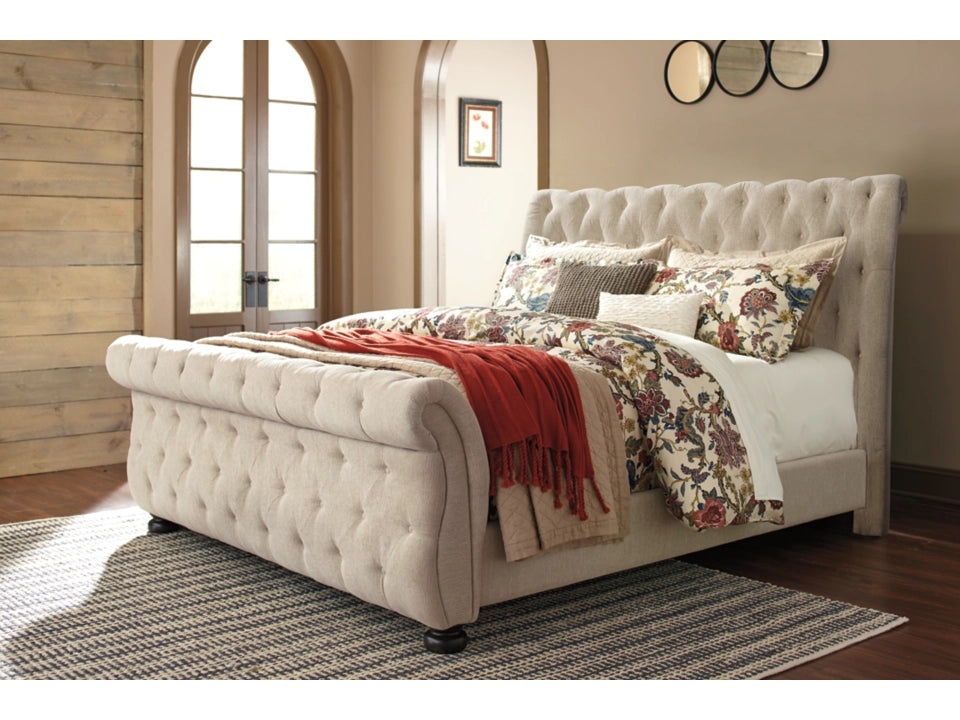 Willenburg Queen Upholstered Sleigh Bed